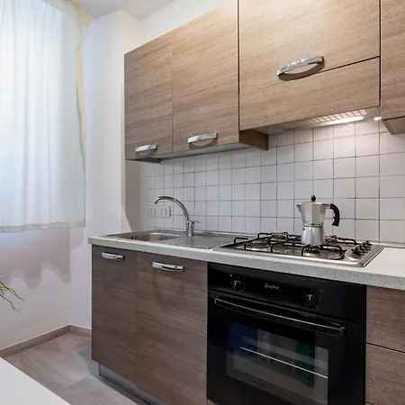 Domus Elisae - *